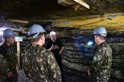 28 GAC REALIZA ESTÁGIOS DE PLANEJAMENTO E COORDENAÇÃO DE FOGOS E