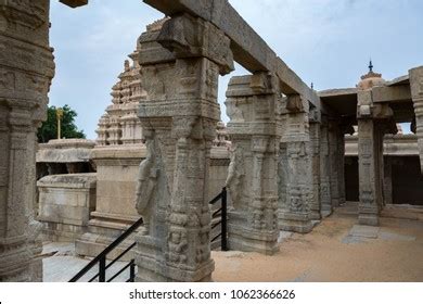 25 Lepakshi Paintings Images, Stock Photos & Vectors | Shutterstock