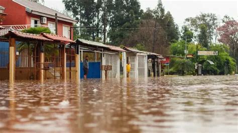 Ciclone perigoso se aproxima e deixa população do RS e SC em alerta