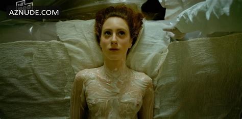 PARFUM NUDE SCENES AZNude