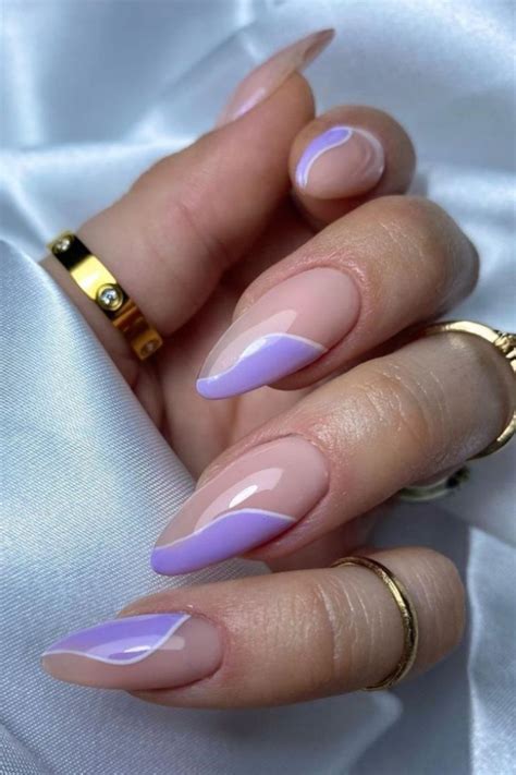 38 Trendy Almond Shaped Nail Art For Summer Nails 2021