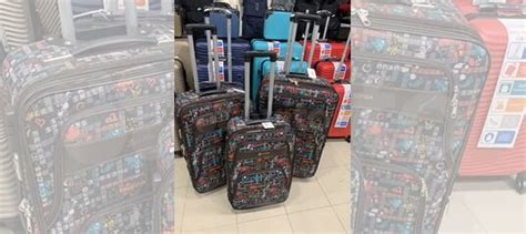Чемодан на колесах тканевый купить в Москве с доставкой | Личные вещи ...