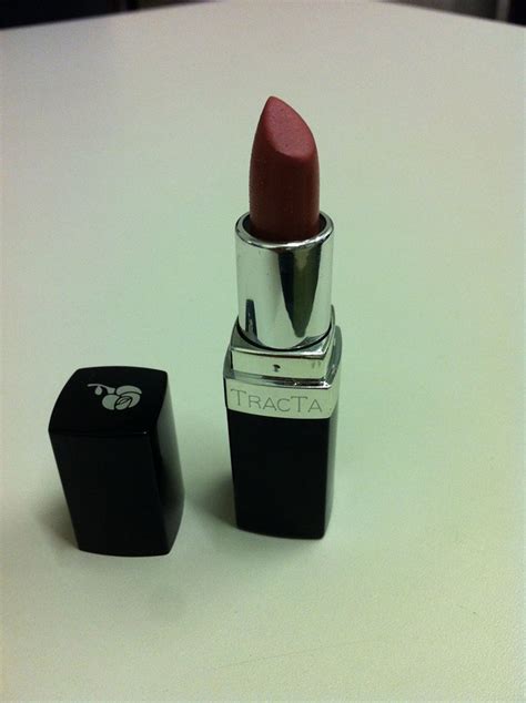 Batons Nude Batom Swatch