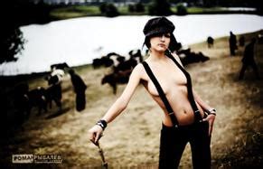 LENA SCISSORHANDS Nude AZNude