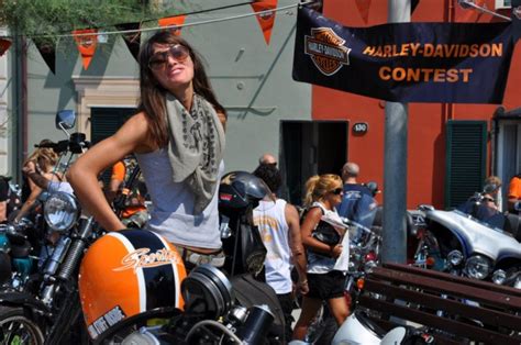 Raduno Harley Davidson La Leggenda A Riva Trigoso La Repubblica