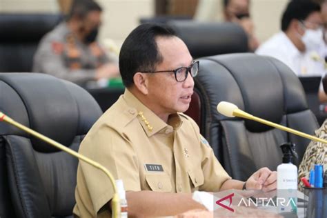 Mendagri Tito Karnavian Izinkan ASN Dan BNPP Berlakukan Kerja Dari