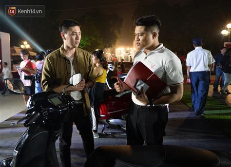 Nhi U Sao Hot Girl Hot Boy H O H Ng R Nhau T I Ng M Ngh A V I Th Xe Vinfast