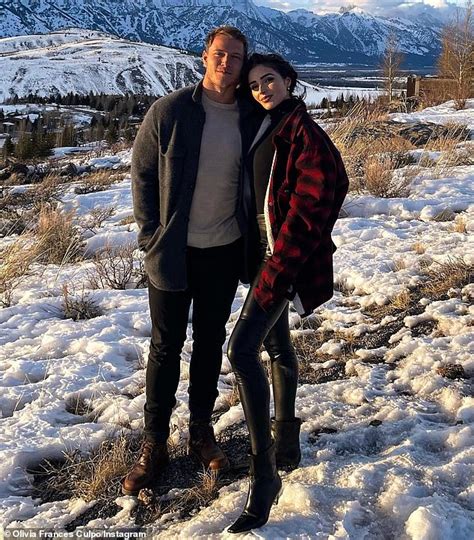 Olivia Culpo Turns Up The Heat While Showing Off Her Chest And Legs In A Bikini Daily Mail Online