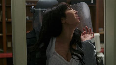 Naked Jackie Cruz In Orange Is The New Black