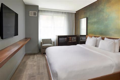 Times Square Hotel - Truss Hotel Times Square