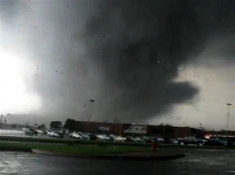 Facebook Video Of Tuscaloosa Tornado Video