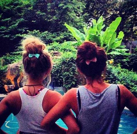 Every Brunette Needs A Blonde Best Friend Up Dos For Medium Hair