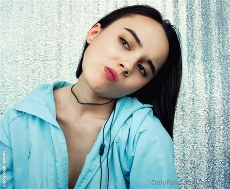 Ann Fire Ann Fire Nude OnlyFans Leaks Fappening FappeningBook