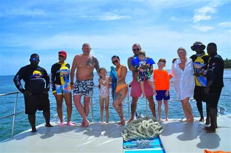 Fiesta En Barco Con Snorkel Y Barra Libre En Punta Cana GetYourGuide