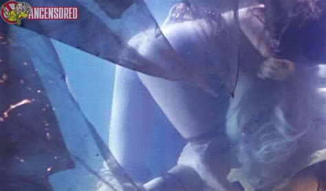 Naked King Man Chik In Erotic Ghost Story