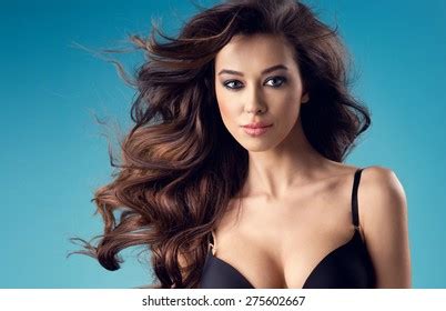 Portrait Sexy Brunette Woman Perfect Body Stock Photo 275602667 Shutterstock