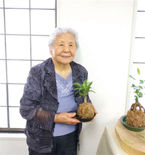 90歳のお客様の苔玉体験レッスン 京都 四条烏丸 フラワースタジオチハル フラワーアレンジ教室 ウェディング