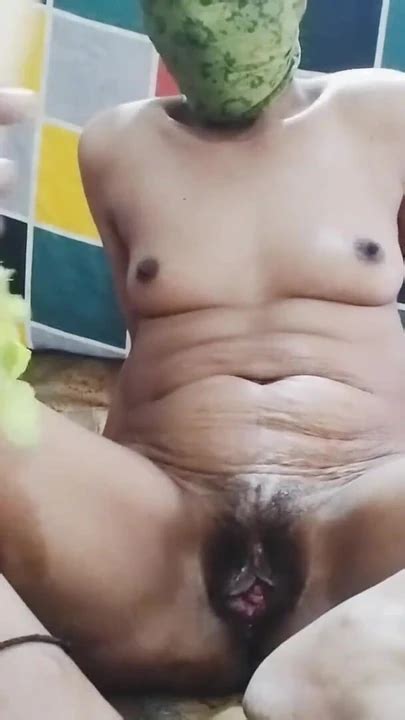 Must See Moment From Wife Puts Cucumber Brinjal Carrot In Her Pussy Xhamster