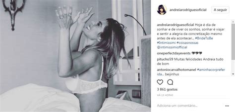 Andreia Rodrigues Em Lingerie Na Cama Maria Pt