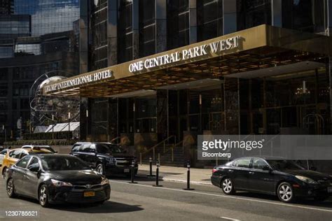 2,550 Trump International Hotel And Tower (New York) Stock Photos, High ...