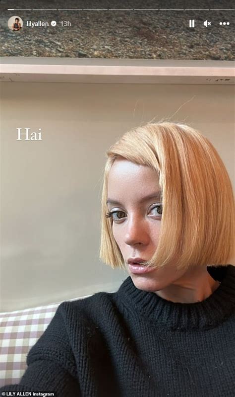 Lily Allen Gives A Close Look At Her Newly Dyed Blonde Bob Daily Mail Online