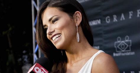 Adriana Lima Hot Stills At Brazil Foundation Nd Annual Gala In Miami Mar World