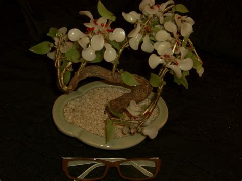 Vintage Jade Green White Agate Glass Ornamental Bonsai Tree Cherry Blossom Ebay