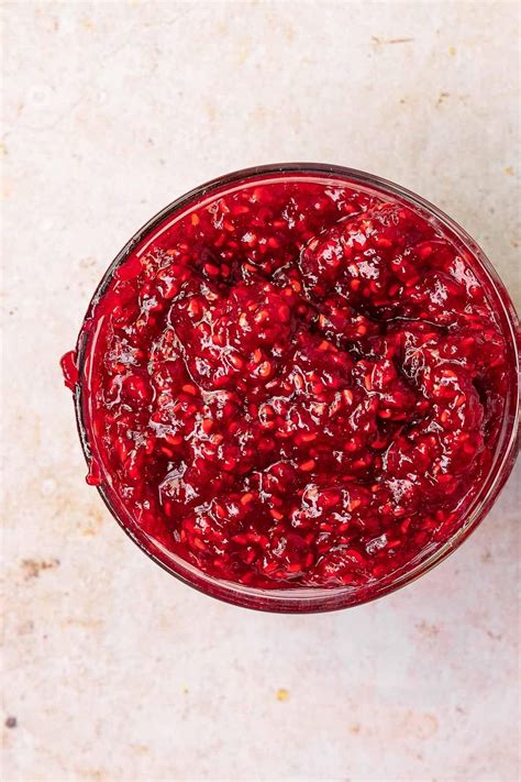 Easy Raspberry Jam Recipe For Homemade Preserves With No Added Pectin