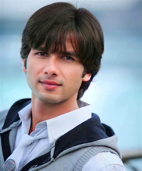 Shahid Kapoor Photos Shahid Kapoor Pics Photo Gallery Hot Sexy Shahid Kapoor Photos Photos Photo