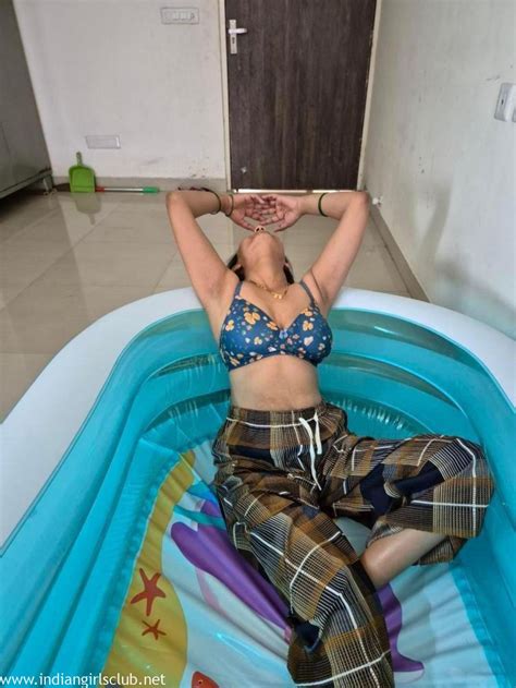 Real Indian Gujarati Milf Bhabhi Amateur Home Sex Indian Girls Club