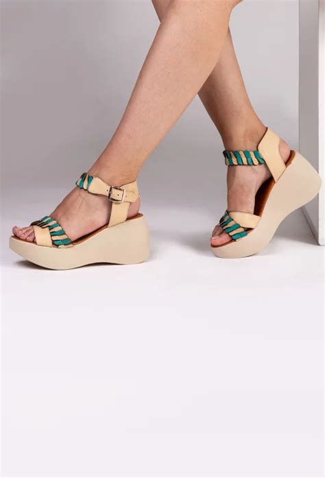 Sandale Nude Din Piele Naturala Cu Platforma Nude Dasha Ro