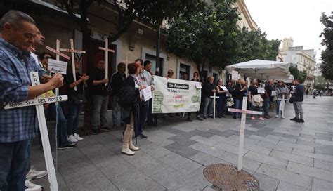 La Lucha De La Asunci N Se Traslada Al Pleno De Jerez Manos Arriba