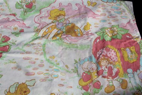 Vintage 1980s Strawberry Shortcake Twin Flat Sheet Vintage Etsy