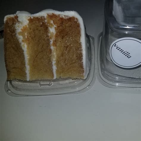 Whole Foods Market Vegan vanilla cake Reviews | abillion