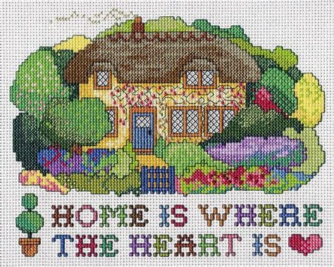 вышивка дом и сад крестом схема | Cross stitch, Cross stitch house ...
