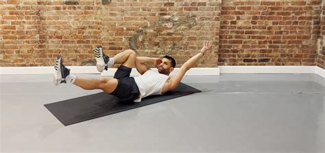 Deep Core Workout: 5 Moves to Target Your Abs