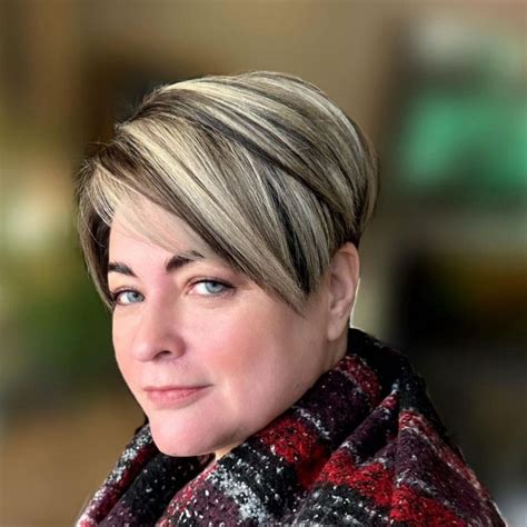 Must Try Blonde Pixie Cut Ideas