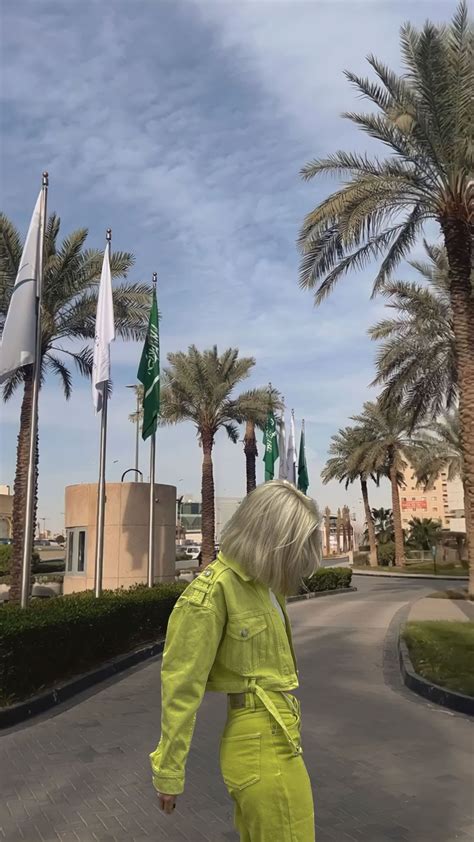 Mia Hot N Spicy Russian Transsexual Escort In Riyadh