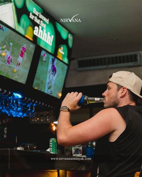 sport bar  seminyak buat nobar piala dunia  idn times bali