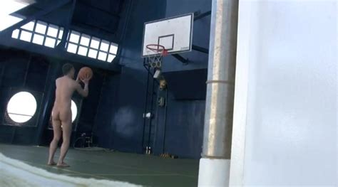 Naked Guy Play Basketball And Not Caring ThisVid