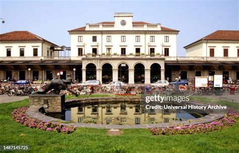 Station In Novara Photos and Premium High Res Pictures - Getty Images