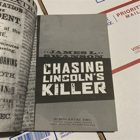 Chasing Lincoln's Killer : The Search for John Wikes Booth by James L