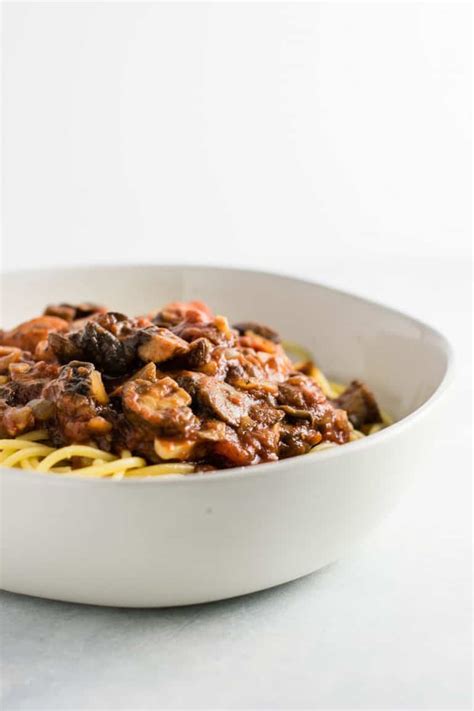 Best Meatless Spaghetti Sauce Recipe Build Your Bite