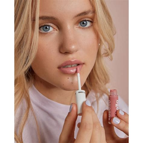 Buy Labello Lip Oil Dress Nude 5 5ml Oman