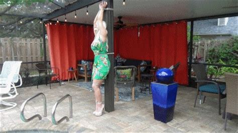 Buxon Blonde Heiress Held Captive By Her Creepy Uncle Wmv Hd Kbps