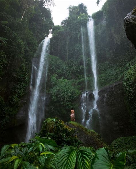 Potret Air Terjun Sekumpul Bali