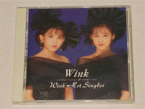 Wink Wink Hot Singles CDベストアルバム BEST ウィンク 鈴木早智子 相田翔子 アマリリス 愛が止まらない 涙をみせないで 淋しい熱帯魚