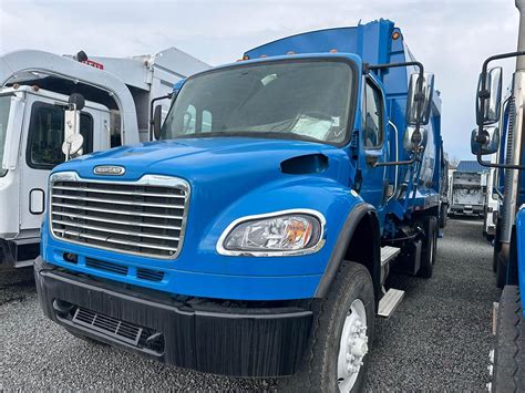 2010 Freightliner M2 106 Garbage Truck Cummins For Sale 5 036 Hours Bealeton Va 6480