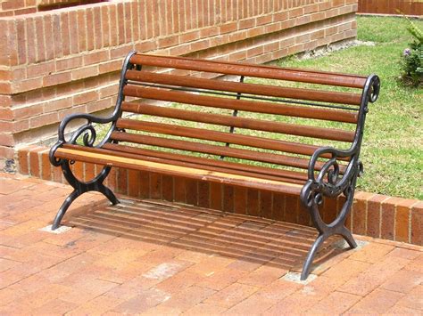 Fish Design Wooden Park Bench