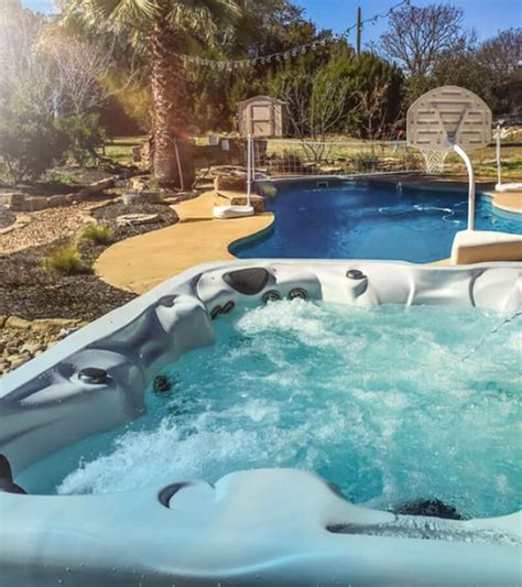 Backyard Ideas For Hot Tubs And Swim Spas